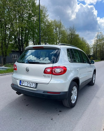 Volkswagen Tiguan cena 34900 przebieg: 235000, rok produkcji 2010 z Pisz małe 211